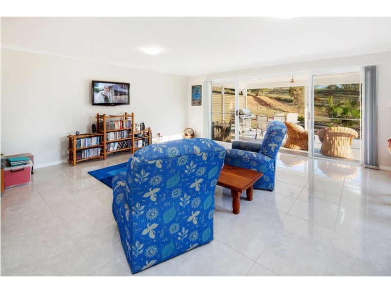 28 City View, The Dawn QLD 4570