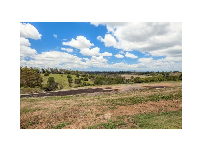 2 Castleton Rise, Gympie QLD 4570