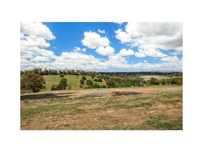 2 Castleton Rise, Gympie QLD 4570