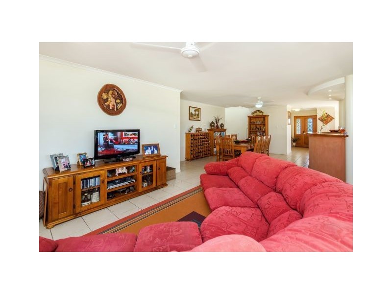 19 Stacy Lane, The Dawn QLD 4570