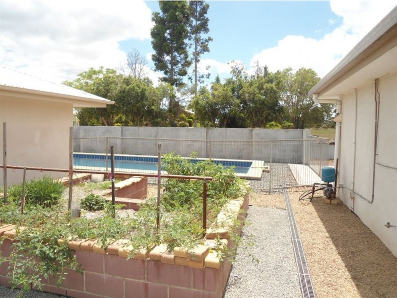 74 Silky Oak Drive, Southside QLD 4570