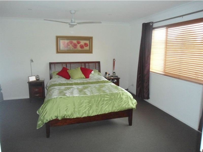 74 Silky Oak Drive, Southside QLD 4570