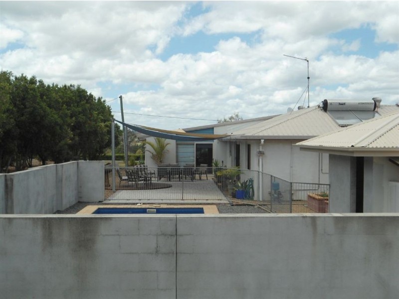 74 Silky Oak Drive, Southside QLD 4570