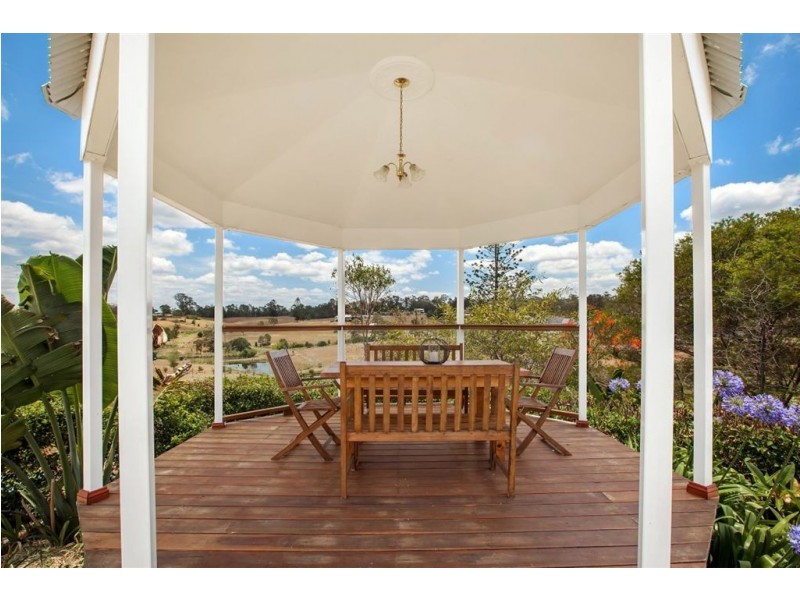 92 Pine Valley Drive, Pie Creek QLD 4570