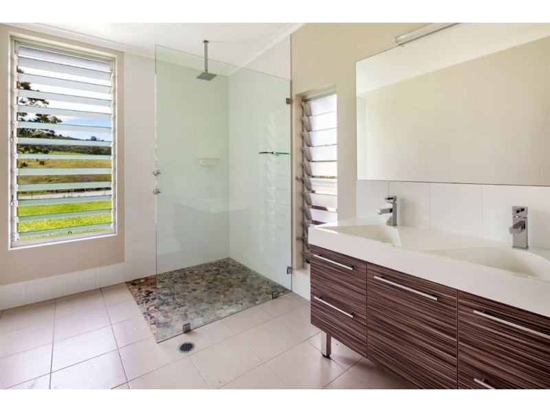 32 Window Road, Canina QLD 4570