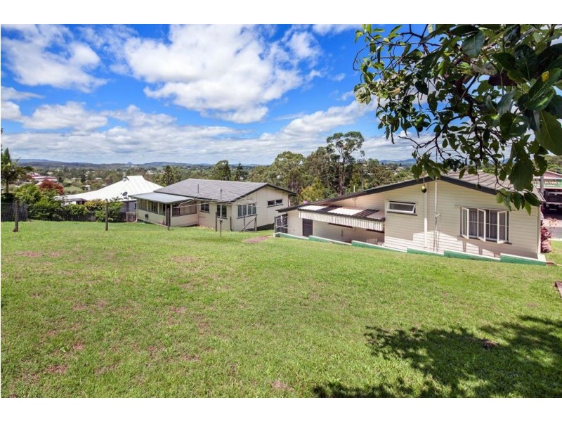 8 Tozer Park Road, Gympie QLD 4570