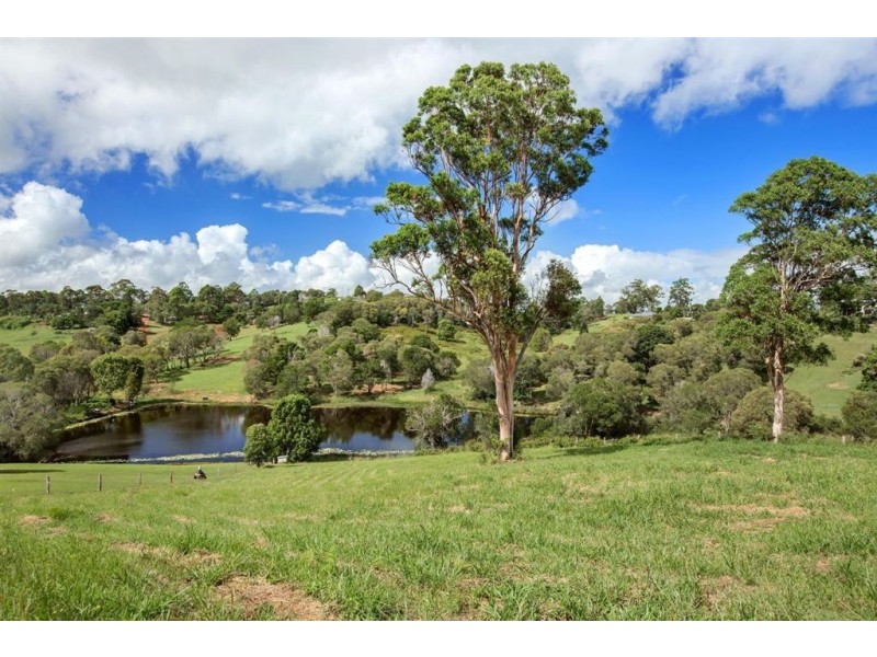 26 Hillview Road, Cedar Pocket QLD 4570
