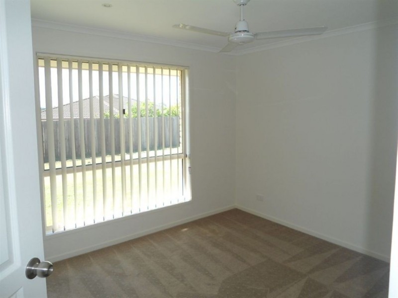69 Furness Road, Southside QLD 4570