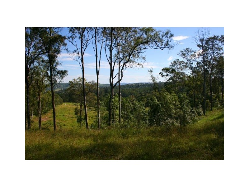 635 Old Maryborough Road, Chatsworth QLD 4570