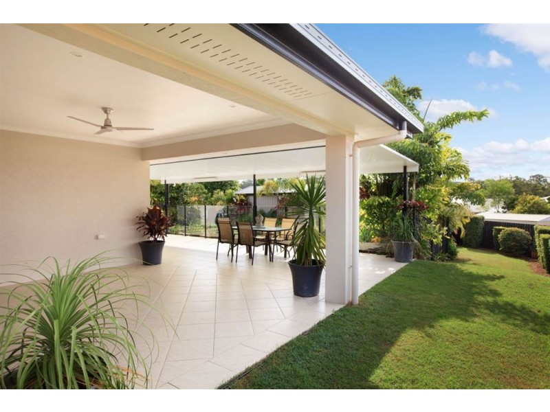 10 Hilltop Avenue, Southside QLD 4570