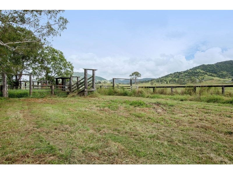82 Cormac Road, Kia Ora QLD 4570