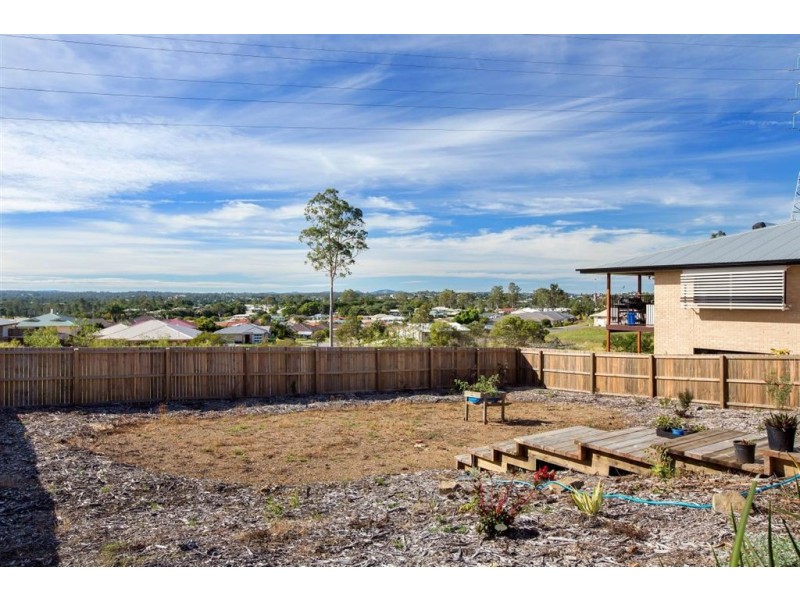 20 Eucalyptus Avenue, Southside QLD 4570