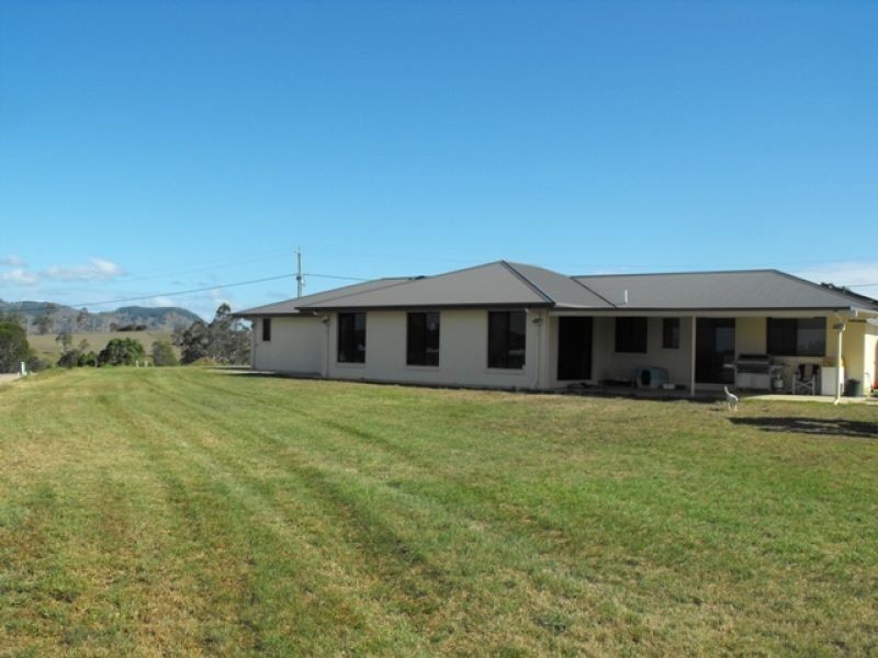 15 Andrew Brown Drive, East Deep Creek QLD 4570