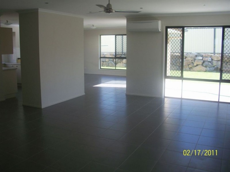 68 Furness Road, Southside QLD 4570