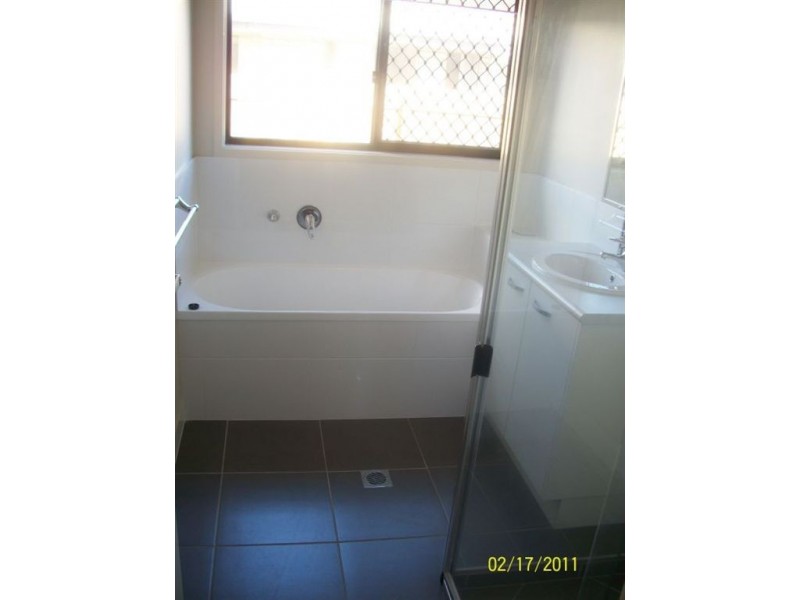 68 Furness Road, Southside QLD 4570