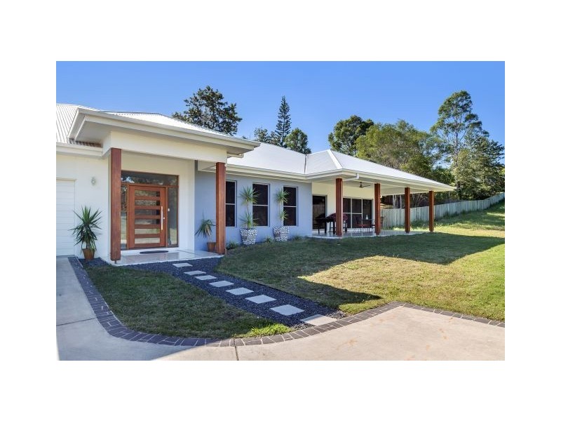 5 Gardenia Court, Southside QLD 4570