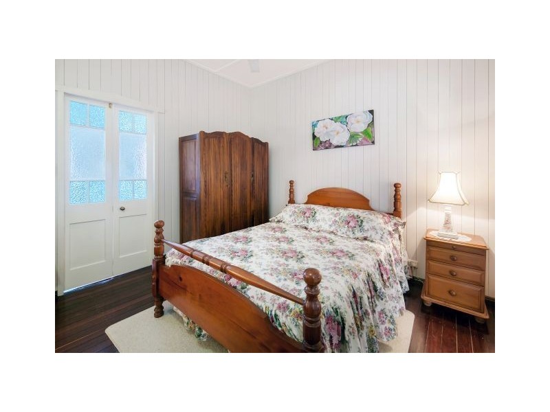 11 Bridge Street, Kilkivan QLD 4600