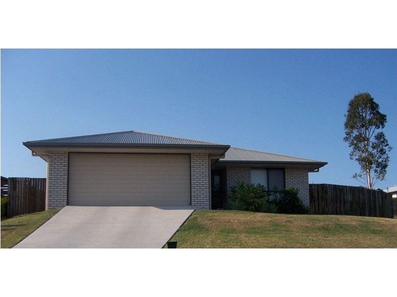 10 Parkview Close, Southside QLD 4570