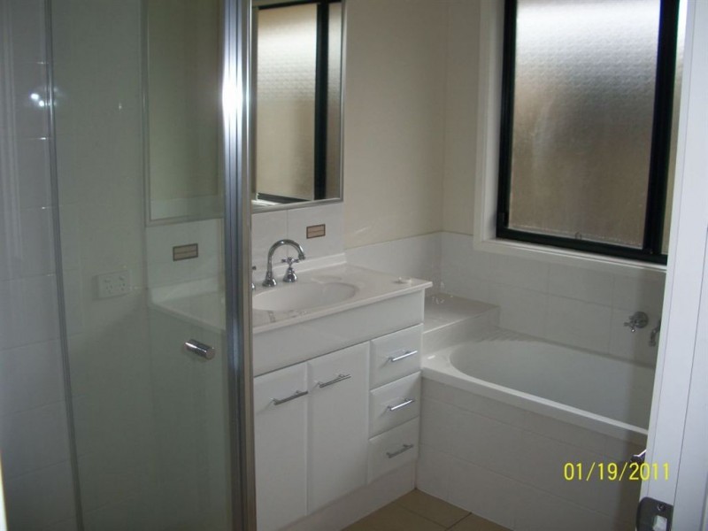 10 Parkview Close, Southside QLD 4570
