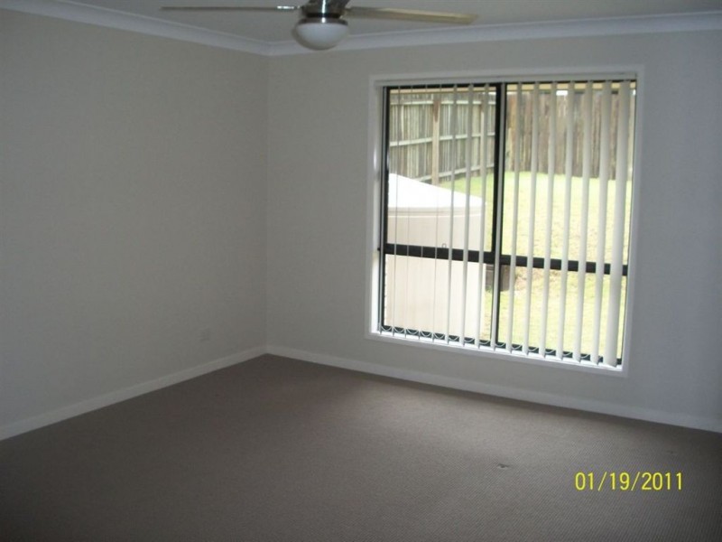 10 Parkview Close, Southside QLD 4570