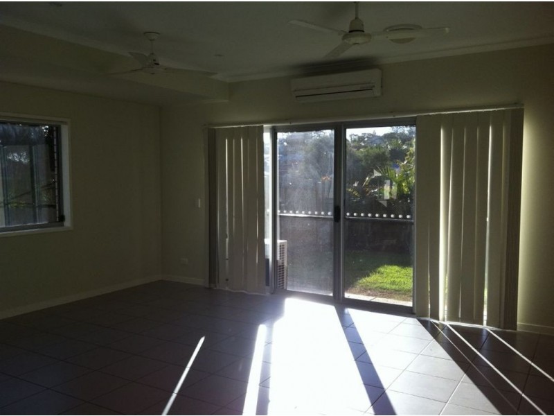 13/14 Banksia Drive, Gympie QLD 4570