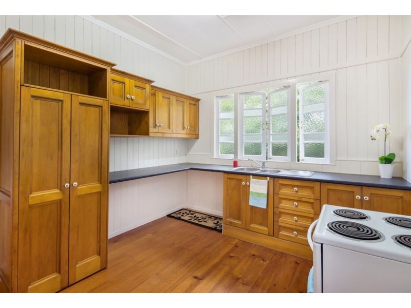 27 Hilton Road, Gympie QLD 4570