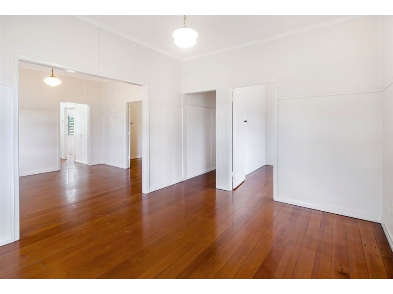 27 Hilton Road, Gympie QLD 4570