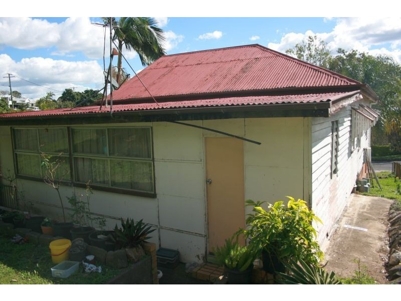 61 Lawrence Street, Gympie QLD 4570