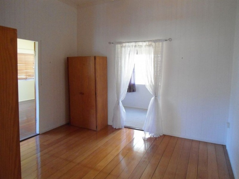 7 Crown Road, Gympie QLD 4570