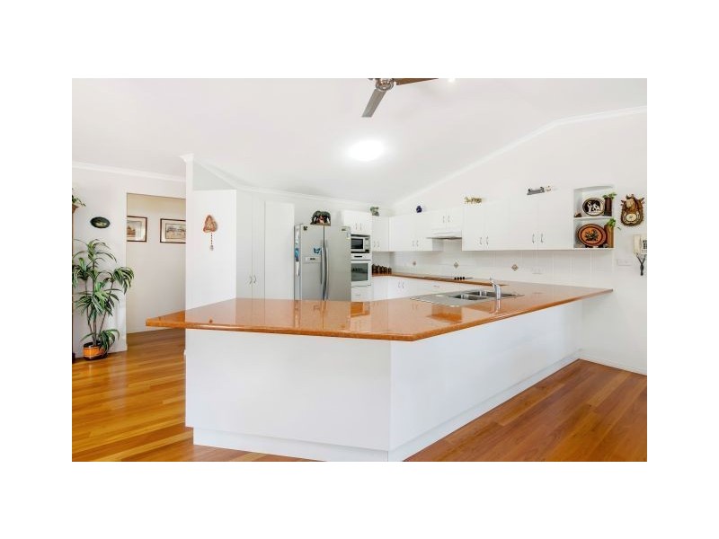 6 Henry Parkes Drive, Southside QLD 4570