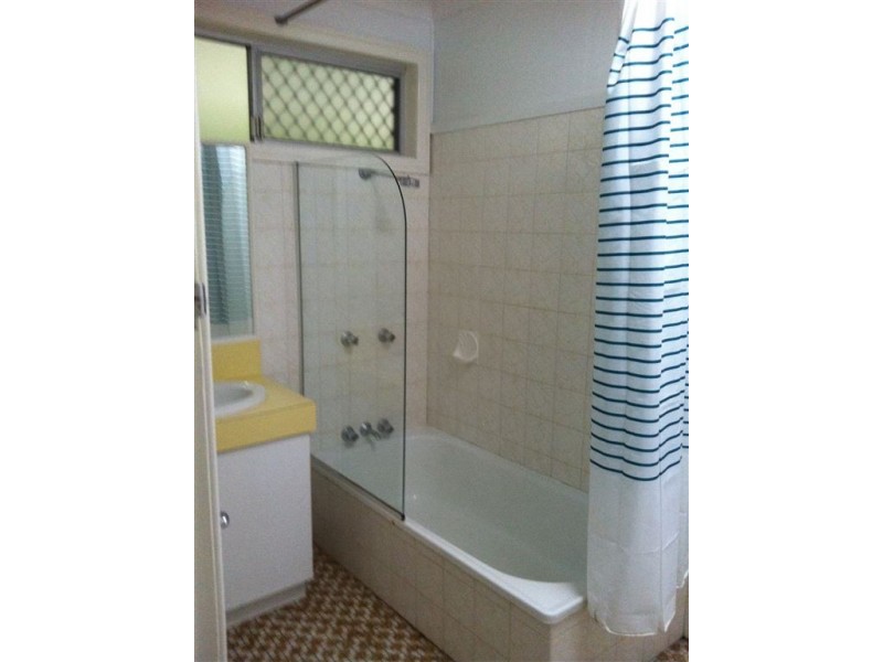 1 Carrington Avenue, Gympie QLD 4570