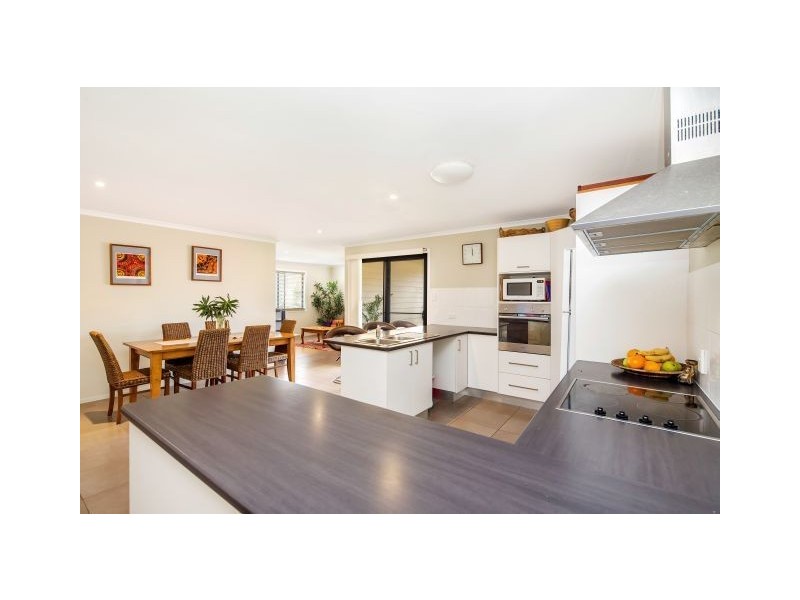 60 Bushland Drive, Southside QLD 4570