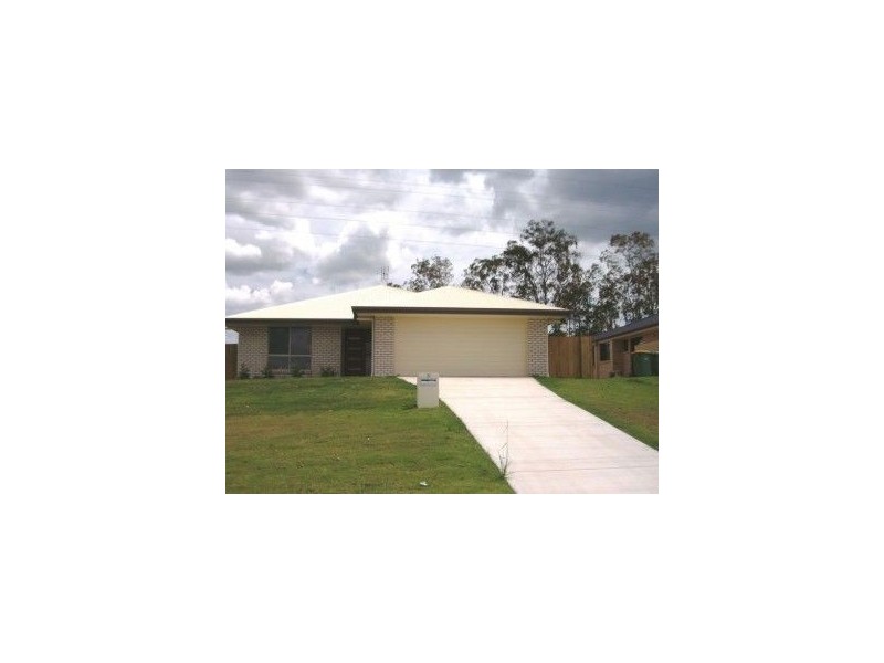 70 Furness Road, Southside QLD 4570