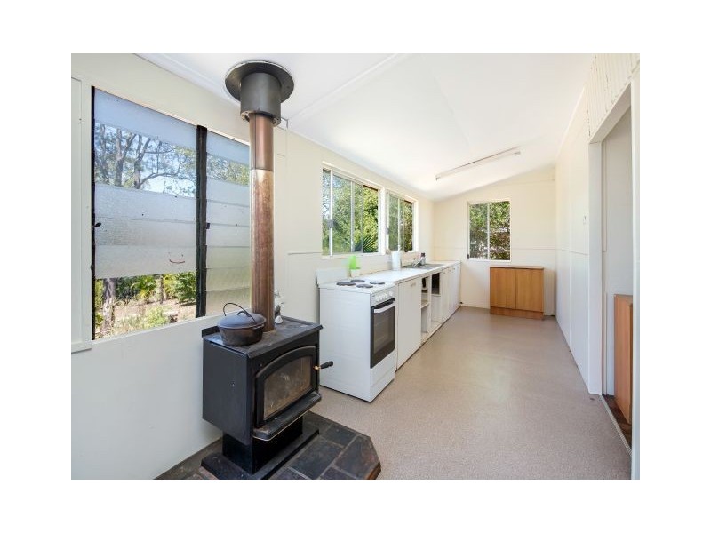 89 Noosa Road, Monkland QLD 4570