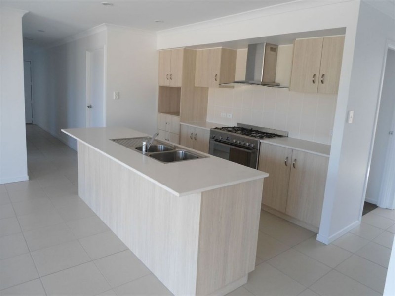 68 Waldock Road, Southside QLD 4570