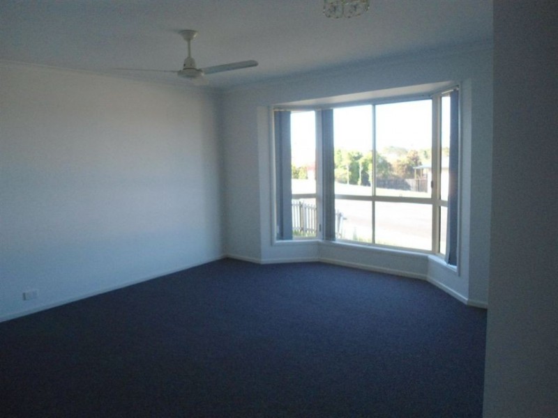 52 Furness Raod, Southside QLD 4570