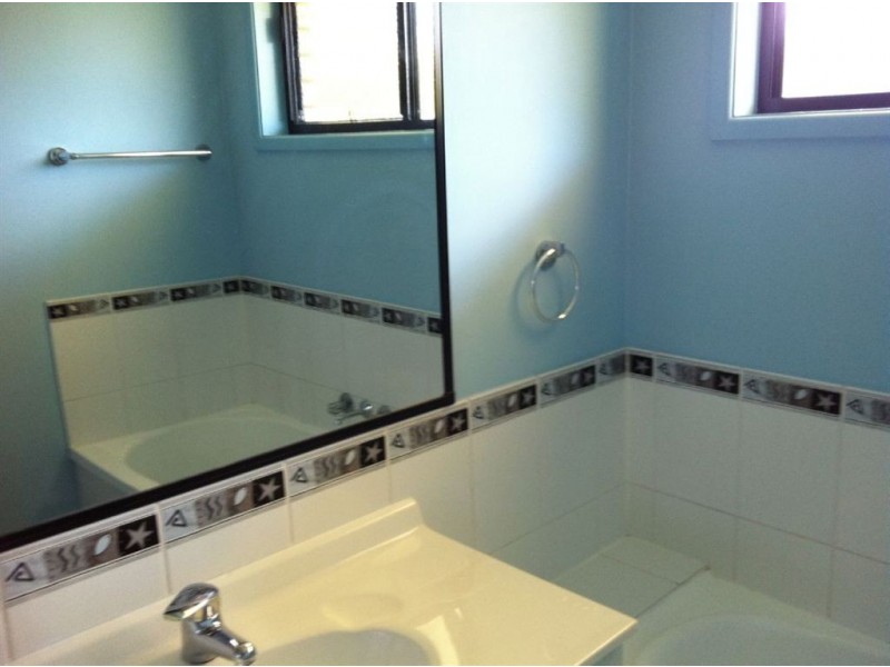 3 David Court, Southside QLD 4570