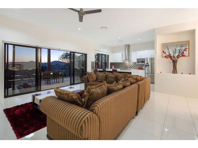 115 Traveston Crossing Road, Kybong QLD 4570