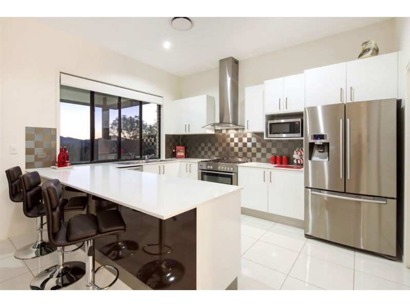 115 Traveston Crossing Road, Kybong QLD 4570