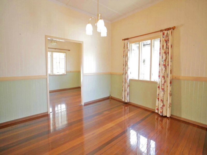 59 Crescent Road, Gympie QLD 4570