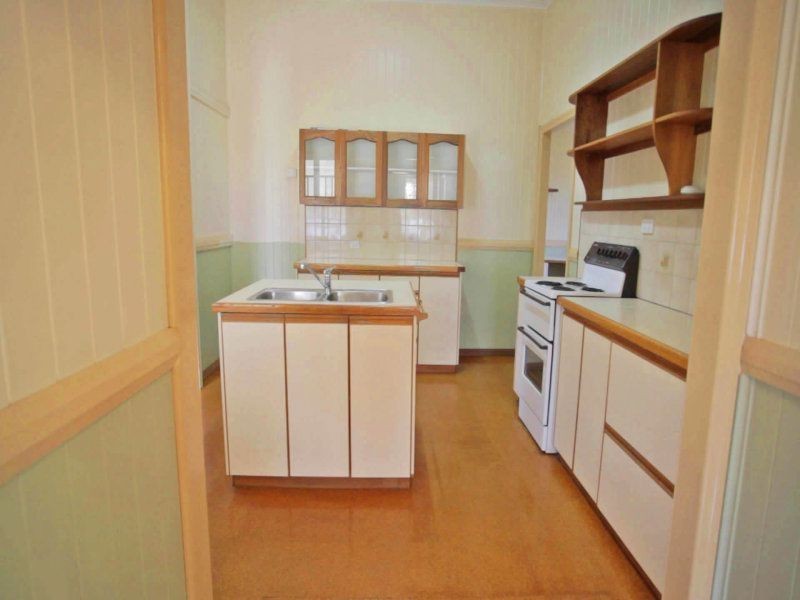 59 Crescent Road, Gympie QLD 4570