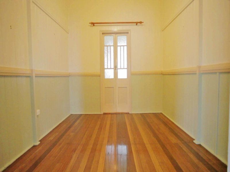 59 Crescent Road, Gympie QLD 4570