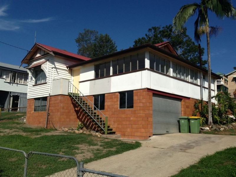 61 Lawrence Street, Gympie QLD 4570
