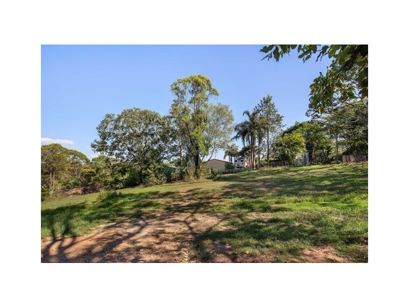 46 Watson Road, Southside QLD 4570