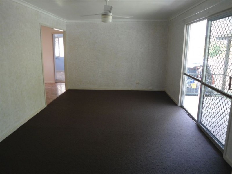 35 Sorensen Road, Southside QLD 4570