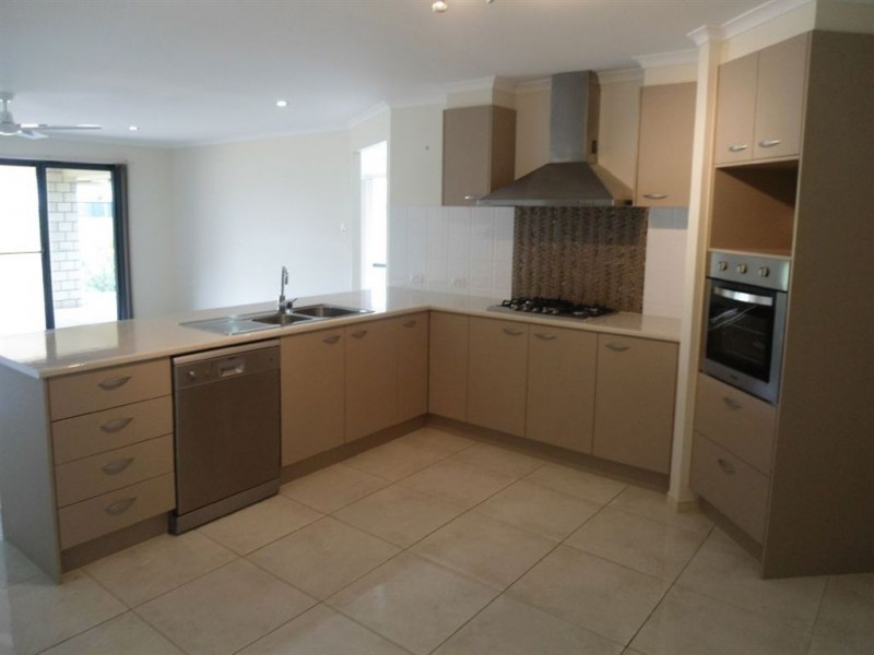 62 Taylor Road, Veteran QLD 4570