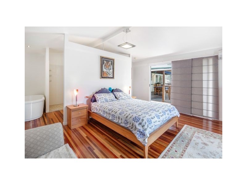 87 Dan Meurant Drive, Curra QLD 4570