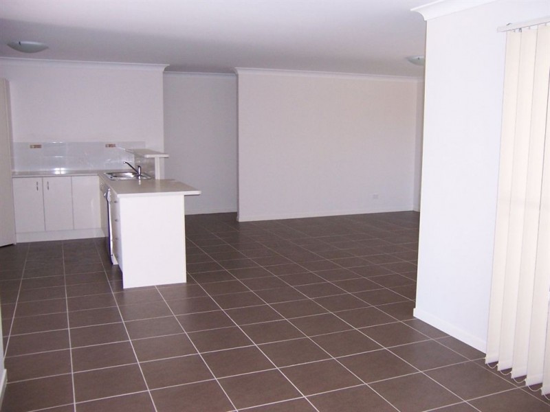17 St Andrews Crescent, Gympie QLD 4570
