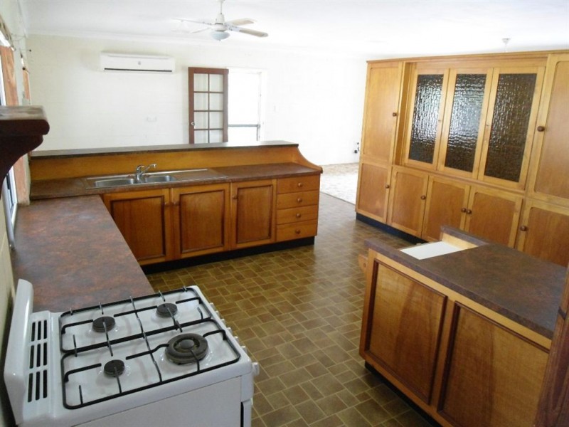 133 Upper Widgee Road, Widgee QLD 4570