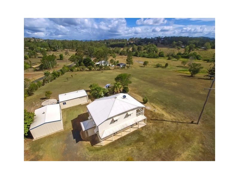 42 Jubilee Road, Carters Ridge QLD 4563